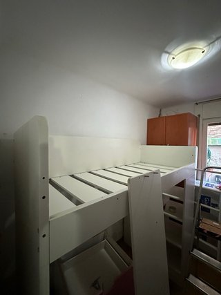 Cama litera con escritorio Ikea