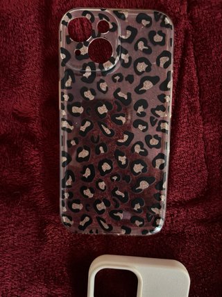 Fundas iPhone 15 (4 unidades)