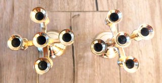 Coppia Di Candelabri In Ottone A 5 Bracci