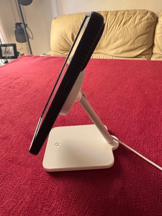 Soporte iPhone + Cargador MagSafe Apple