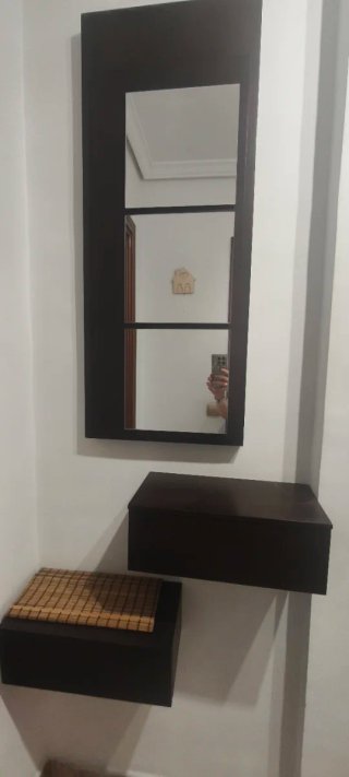 Recibidor con espejo y 2 cajones