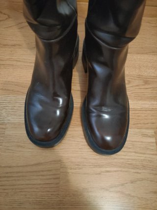 Botas altas marrones