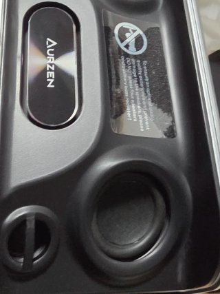 PROYECTOR 4K AURZEN BOOM 3  Dolby Audio.