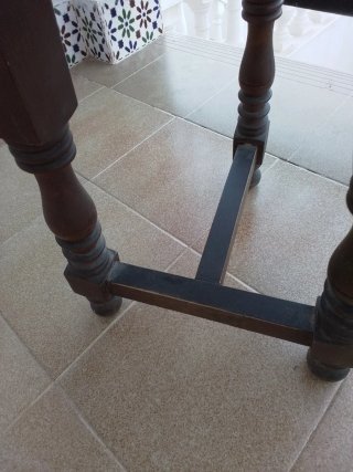 Silla antigua madera maciza 3 patas