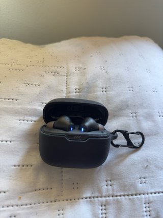 Cascos JBL Tune 235 NC TWS Negros
