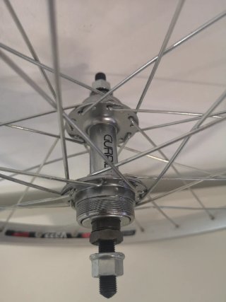 Rueda trasera 20 x 1 3/8 bici paseo