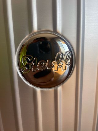 Maleta Rimowa x Steiff