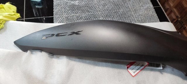 Honda PCX 2019 Lateral Derecho