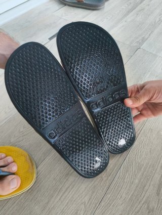 Chanclas Adidas 45