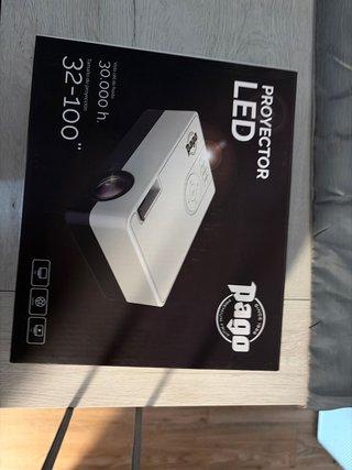 Proyector LED Pago 32-100 Nuevo sin usar