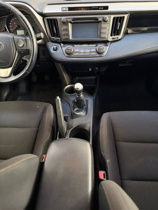 Toyota RAV4 2015