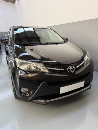 Toyota RAV4 2015