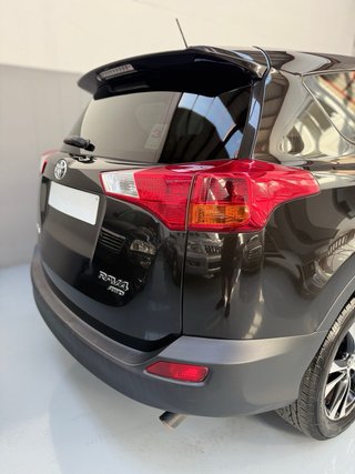 Toyota RAV4 2015