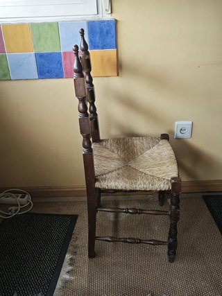 3 Sillas de Madera y Mimbre