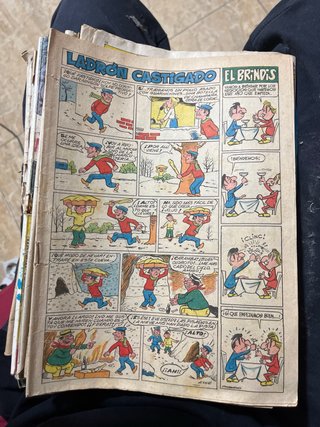 Comics y libros antiguos.