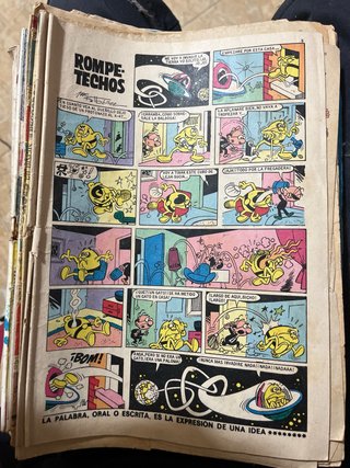 Comics y libros antiguos.