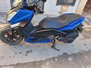 Wottan Storm 125 Scooter