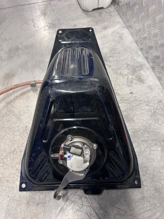 Tanque Gasolina con Bomba