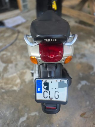 Yamaha Neos 100cc Scooter