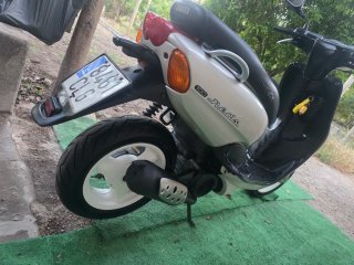 Yamaha Neos 100cc Scooter