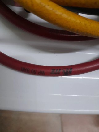 Manómetros frigorista.  Y juego de mangueras.