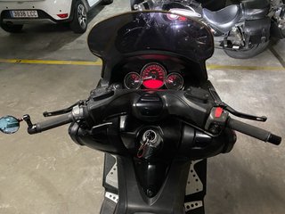 Yamaha T-max 500cc Maxi Scooter
