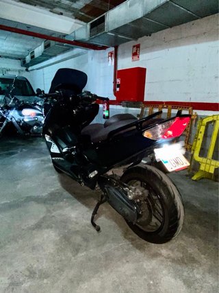 Yamaha T-max 500cc Maxi Scooter