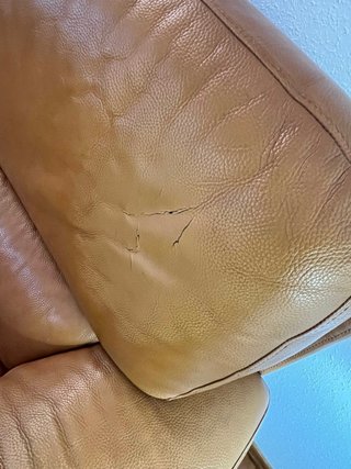 2 Divani in Pelle Marrone (urgente)