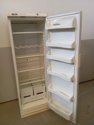 Frigorífico Zanussi 1.80m Alto
