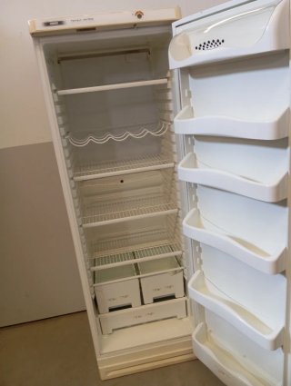 Frigorífico Zanussi 1.80m Alto