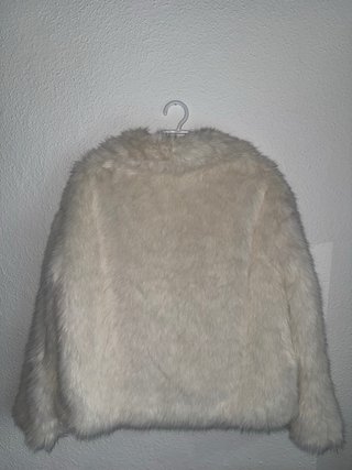 Abrigo de pelo blanco