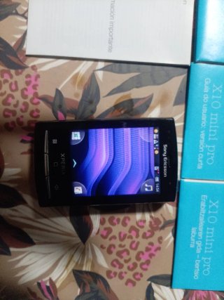 Sony Ericsson X10 mini pro Caja y Accesorios