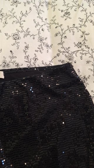 Falda Mango Lentejuelas Negra