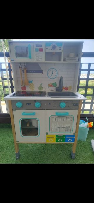 Cocina de juguete de madera