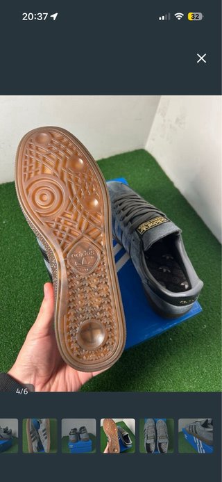 Adidas Spezial grises y doradas. Talla grande!