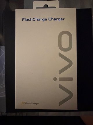 VIVO X300 PRO + Teleobiettivo Zeiss