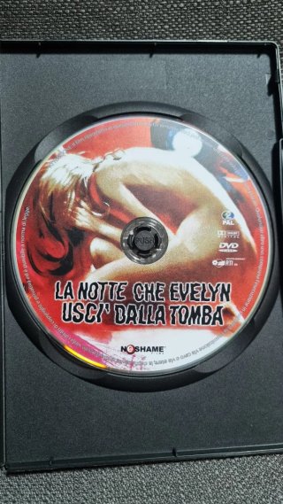 DVD La notte che Evelyn uscì dalla tomba
