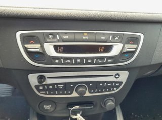 Renault 1141892 módulo 243800011r megane berlina 5