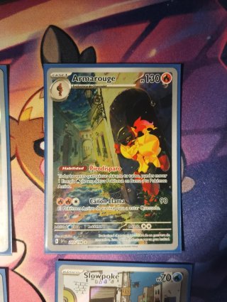 Pack 4 Cartas Pokémon: Bombirdier, Armarouge, Toed