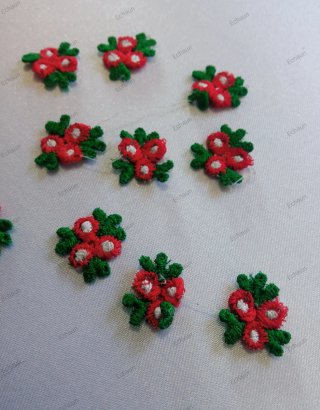10 Flores bordadas estilo de las antiguas Famosa