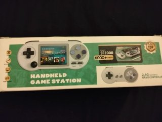 Consola Portátil SF2000 + Mando