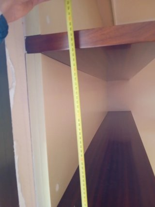 Mueble de madera para salón con dos estanterías