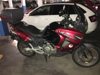 Honda Varadero 1000 Negra/Roja