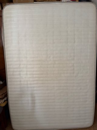 Colchón 135x190 essenzia