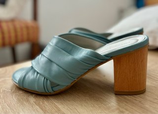 Sandalias Malababa tacón azul celeste