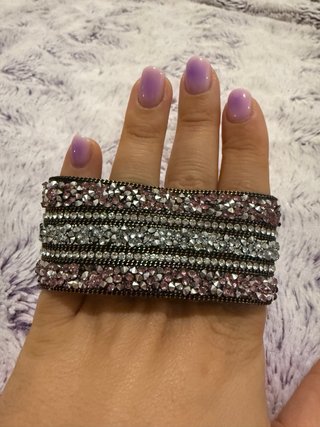 Pulsera con iman rosa y plateada