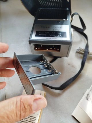 Antigua grabadora Sanyo Pocket Corder