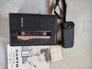 Antigua grabadora Sanyo Pocket Corder