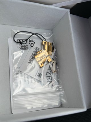 Reloj Citizen Quartz Dorado Nuevo
