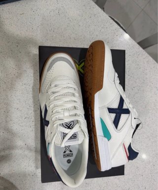 Zapatillas Futsal Munich Continental Talla 43